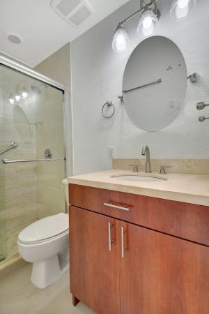 Century Park, 8964 W Flagler St #101, Fountainebleau, Florida 33174, image 2