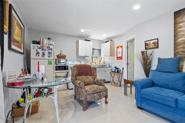 Scotts Park, 417 NW 9th Ave, Pompano Beach, Florida 33060, image 2