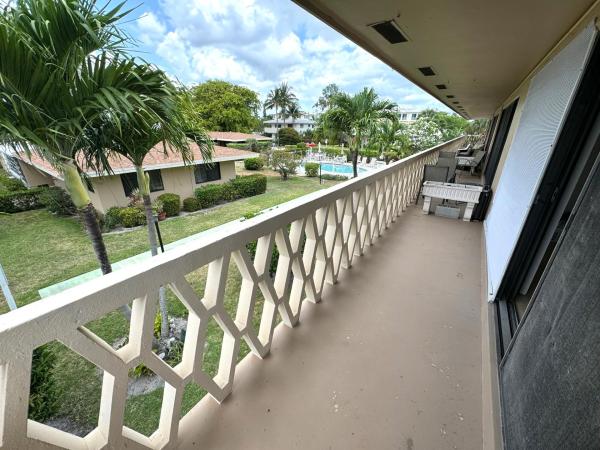 St James, 3208 SE 11th St #204, Pompano Beach, Florida 33062, image 1