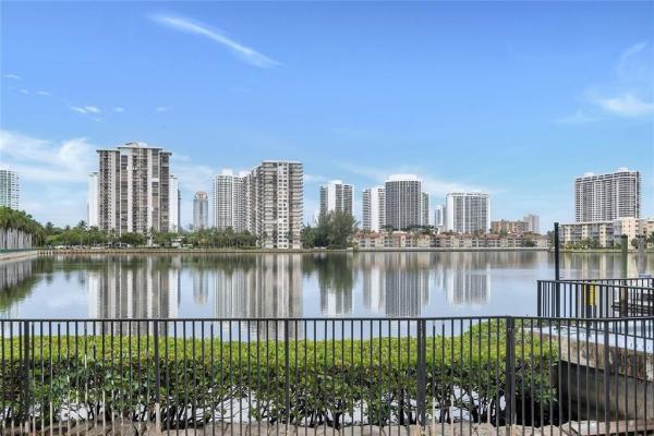 Commodore Plaza Century, 2780 NE 183 St #201, Aventura, Florida 33160, image 1