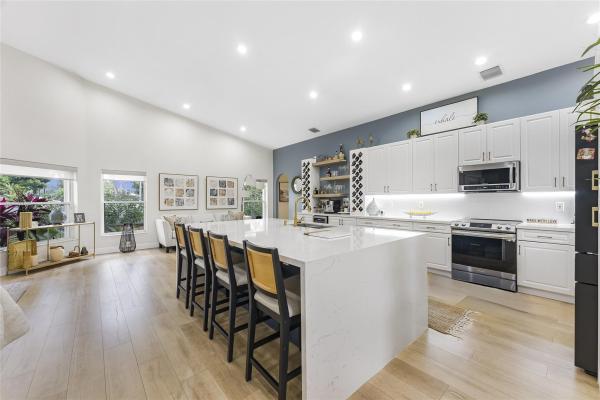Lakeridge Falls, 7086 Falls Road E, Boynton Beach, Florida 33437, image 1