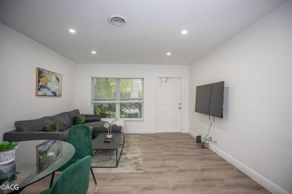 Placido Place, 19 NE 16th St #1, Fort Lauderdale, Florida 33304, image 1