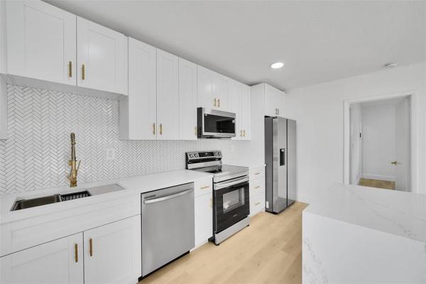 Croissant Park, 513 SW 15th St #A, Fort Lauderdale, Florida 33315, image 1