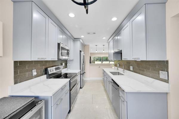 Fairways Of Boca Lago, 21207 Lago Cir #D, Boca Raton, Florida 33433, image 1
