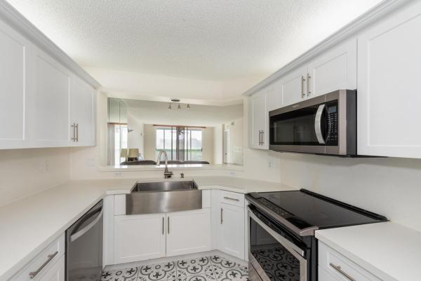 7466 Trent Dr #310, Fort Lauderdale, Florida 33321, image 1