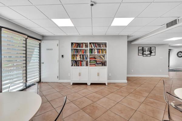 Kings Creek South, 7705 SW 86th St #B-209, Kendall, Florida 33143, image 3