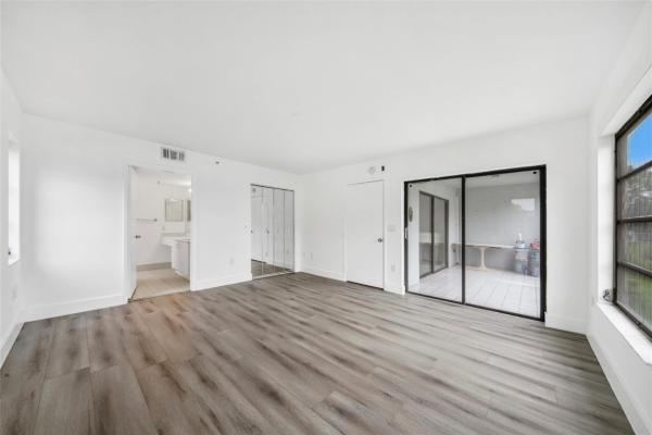 Huntington Pointe, 6269 Pointe Regal Cir #210, Delray Beach, Florida 33484, image 1