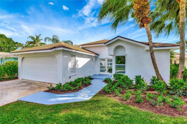 Eastpointe Country Club, 6121 Brandon St, West Palm Beach, Florida 33418, image 1