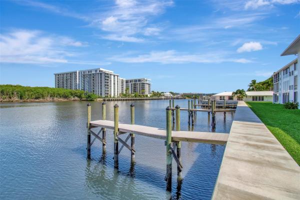 Paget House, 5520 N Ocean Blvd #210, Ocean Ridge, Florida 33435, image 3