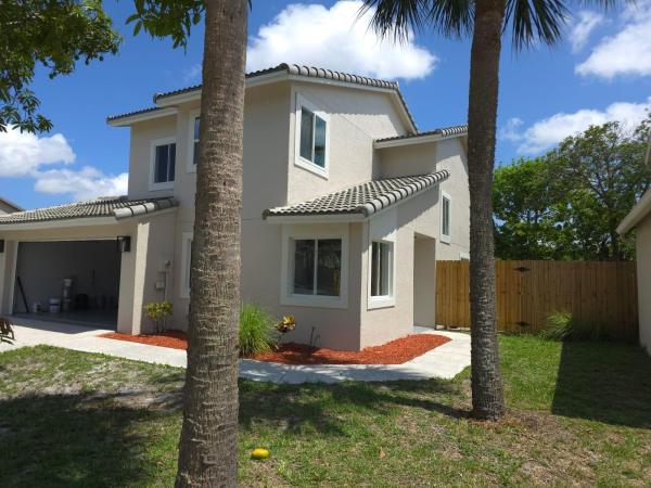 Strawberry Lakes, 6076 Strawberry Fields Way, Lake Worth Beach, Florida 33463, image 1