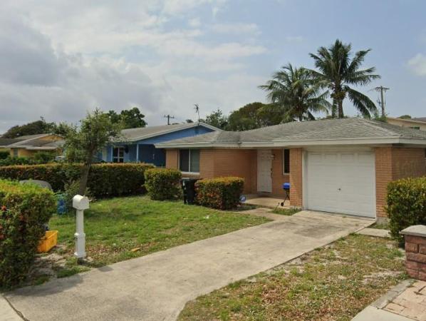 Lake Worth Town, 605 S D St, Lake Worth Beach, Florida 33460, image 1