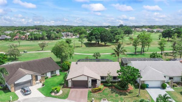 The Oaks At Woodmont, 8208 NW 80th St, Tamarac, Florida 33321, image 1
