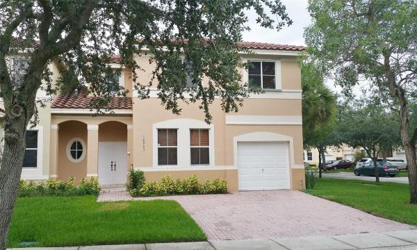 Sunny Isle At Nautica, 16903 SW 34th St, Miramar, Florida 33027, image 1