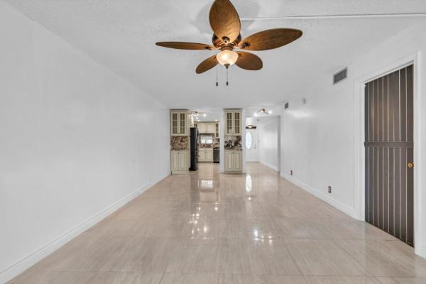 Hollybrook Golf & Tennis Club, 8941 S Hollybrook Blvd #104, Pembroke Pines, Florida 33025, image 1