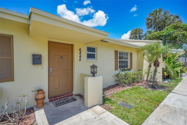 Palm-Aire Village, 6845 NW 30th Ave, Fort Lauderdale, Florida 33309, image 1