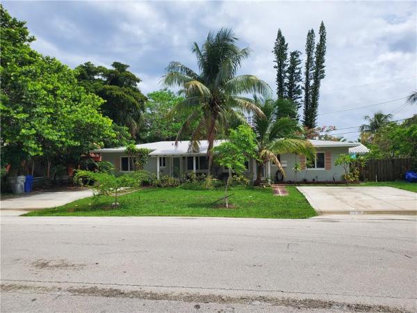 Blue Water Beach, 3204 NE 6th St, Pompano Beach, Florida 33062, image 1
