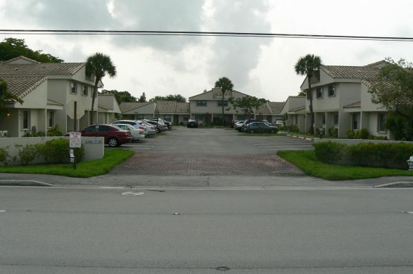 Malibu Villas, 3131 Coral Ridge Dr #3131, Coral Springs, Florida 33065, image 1