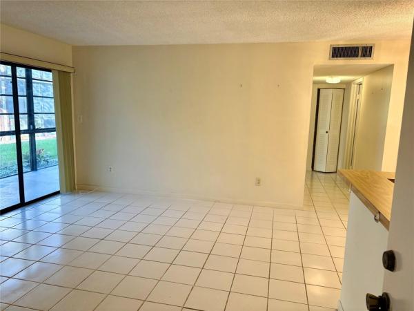 Belfort, 9384 S Belfort Cir #101, Tamarac, Florida 33321, image 2