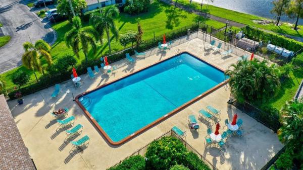 Country Lake, 5324 Tennis Ln, Delray Beach, Florida 33484, image 3