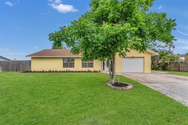 Hypoluxo Village, 3059 Tropical Trl, Lake Worth Beach, Florida 33462, image 1