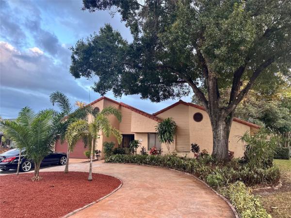Cypress Glen, 10998 NW 1st Mnr, Coral Springs, Florida 33071, image 1
