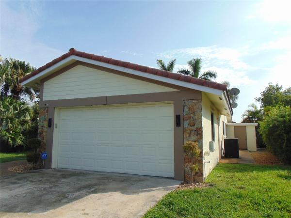 Hammon Heights, 595 E River Dr, Margate, Florida 33063, image 1