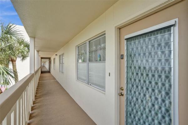 Lucaya Village, 2201 Lucaya Bnd #J3, Coconut Creek, Florida 33066, image 1
