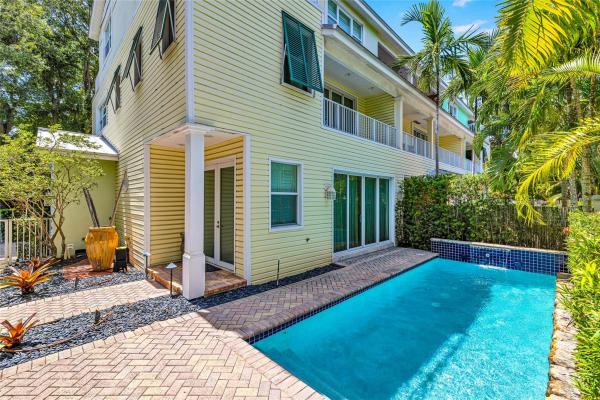 Victoria Park, 101 NE 12th Ave, Fort Lauderdale, Florida 33301, image 1