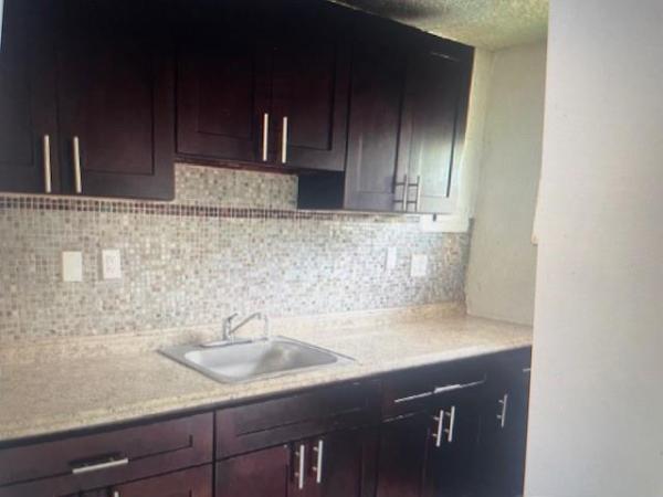 Collier City, 3031 NW 4th St, Pompano Beach, Florida 33069, image 1