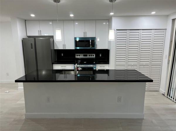 13370 SW 91st Ter #D, Unincorporated Dade County, Florida 33186, image 1