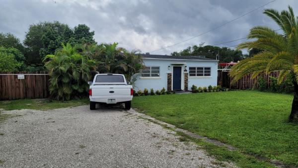 Hollywood Country Estates, 5630 Taft St, Hollywood, Florida 33021, image 1