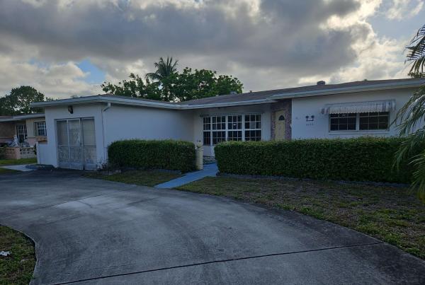 Oakland Estates North, 4290 NW 41st Ter, Lauderdale Lakes, Florida 33319, image 1