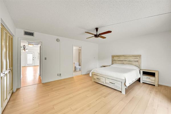 Lucaya Village, 2103 Lucaya Bnd #E3, Coconut Creek, Florida 33066, image 1