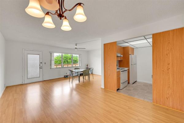 Lucaya Village, 2103 Lucaya Bnd #E3, Coconut Creek, Florida 33066, image 1