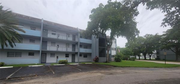 8321 Sands Point Blvd #209, Fort Lauderdale, Florida 33321, image 1
