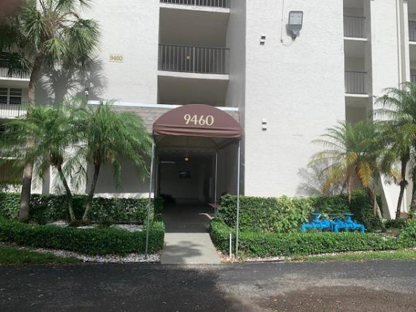 Poinciana Place Of Pine Island Ridge, 9460 Poinciana Pl #303, Davie, Florida 33324, image 1