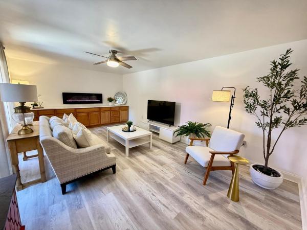 Delray Oaks West, 2911 SW 22nd Cir #37A, Delray Beach, Florida 33445, image 1