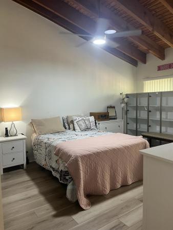Cedarwoods At Pembroke Lakes, 2360 Croton Ct, Pembroke Pines, Florida 33026, image 2