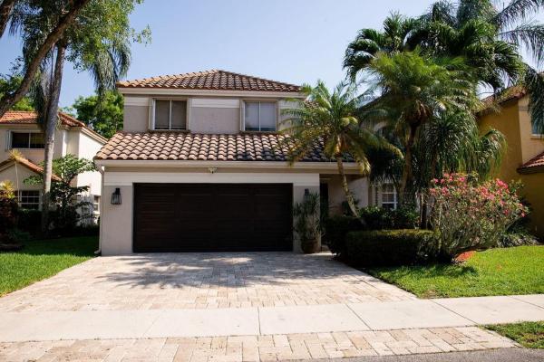 Oak Park, 9223 Greenbrier Ct, Davie, Florida 33328, image 1