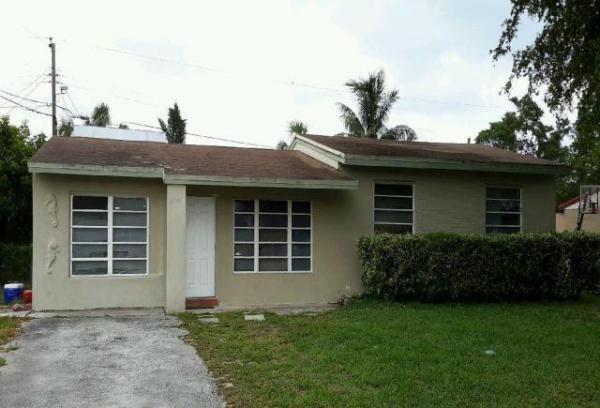 Broadview Country Club Estates, 6441 SW 16th St, Pompano Beach, Florida 33068, image 1