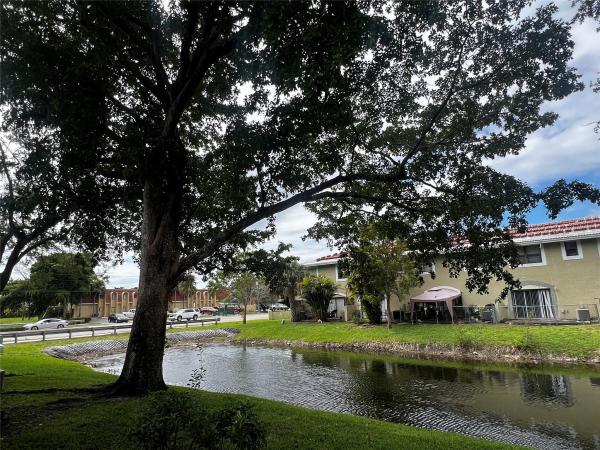 Grenadier West, 11327 Royal Palm Blvd #1, Coral Springs, Florida 33065, image 1