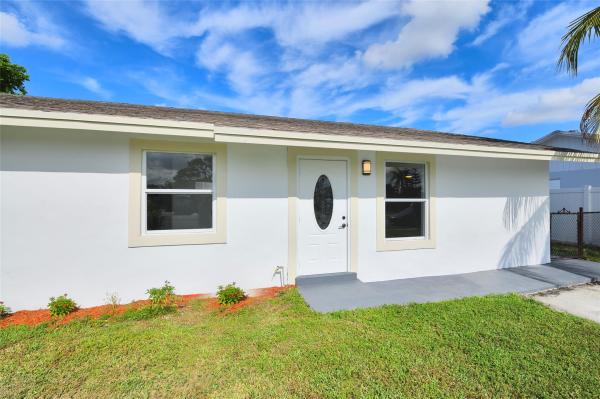 North Lauderdale Village, 8141 SW 6th Ct, North Lauderdale, Florida 33068, image 1