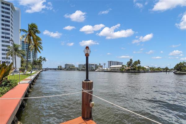 Coral Ridge Towers North, 3200 NE 36th St #319, Fort Lauderdale, Florida 33308, image 1