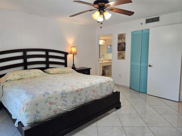 Le Frontenac, 17801 N Bay Rd #301, Sunny Isles Beach, Florida 33160, image 3