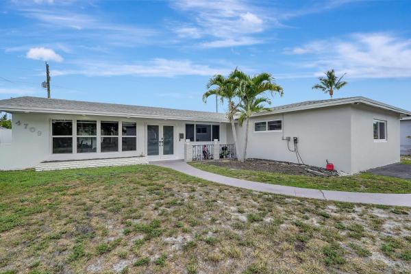 Hollywood Hills, 4709 Washington St, Hollywood, Florida 33021, image 1