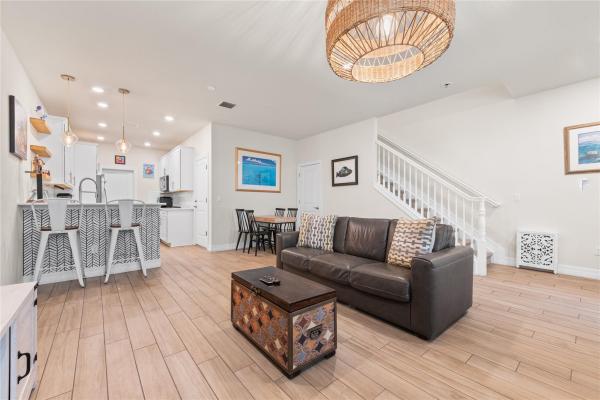 Parkview At Hillcrest, 1030 Eucalyptus Dr #2, Hollywood, Florida 33021, image 1