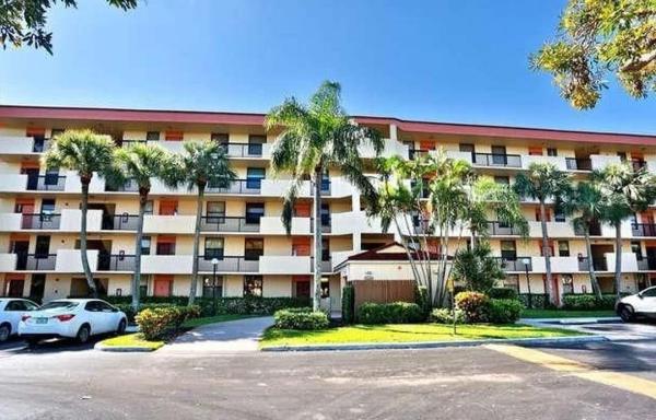 2767 Carambola Cir #203, Pompano Beach, Florida 33066, image 1