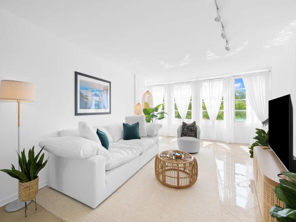 Riviera Towers, 401 SE 25th Ave #304, Fort Lauderdale, Florida 33301, image 1