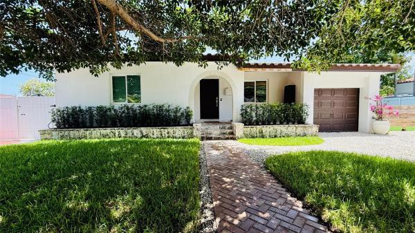 6820 SW 32nd St, Miami, Florida 33155, image 1