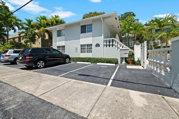 The Hemingway At Victoria Park, 455 NE 16th Ave #1, Fort Lauderdale, Florida 33301, image 1